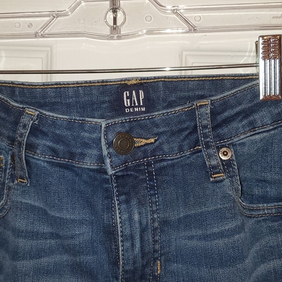 The Gap Jeans - Picture 2 of 3